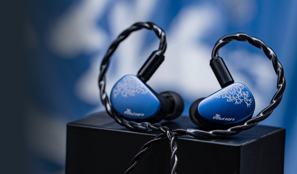 Kiwi Ears Cadenza II in-ear monitors from Linsoul with aluminum faceplates, premium design, and upgraded audio drivers
