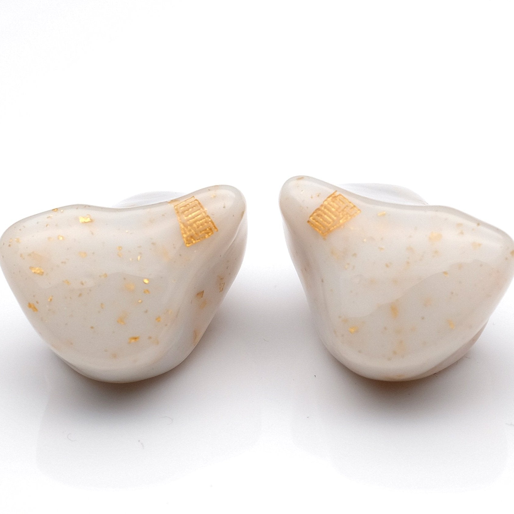 【極美品】Heartfield 鹿　有線イヤホン　IEM Heart Field Heart Field 鹿 価格比較 - 価格.com