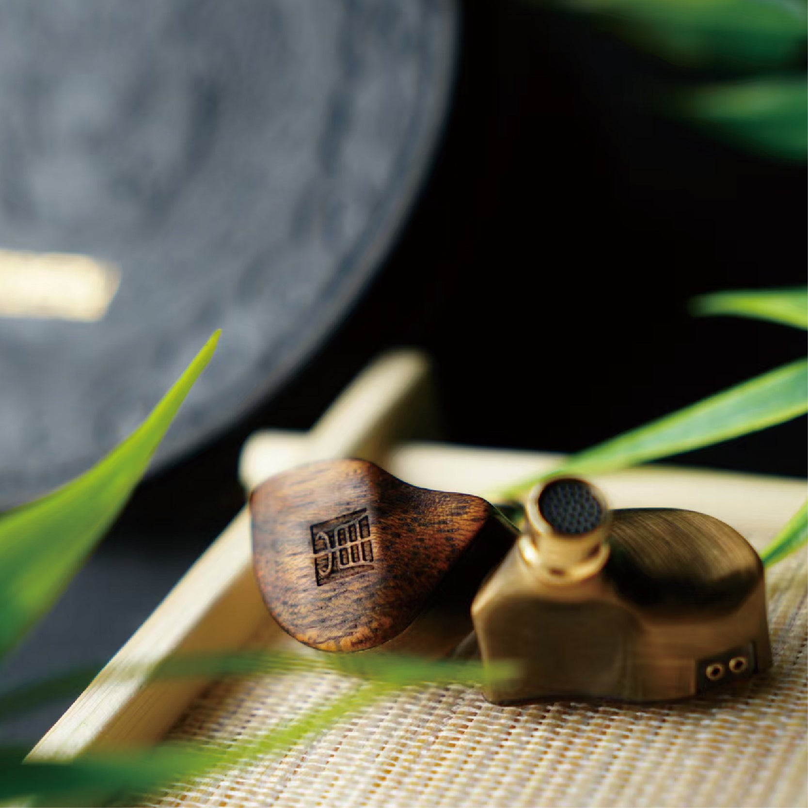 4.4mm対応ケーブル版【未使用に近い】 TANGZU FUDU VERSE 2 4.4mm対応ケーブル版【未使用に近い】 TANGZU FUDU VERSE 2